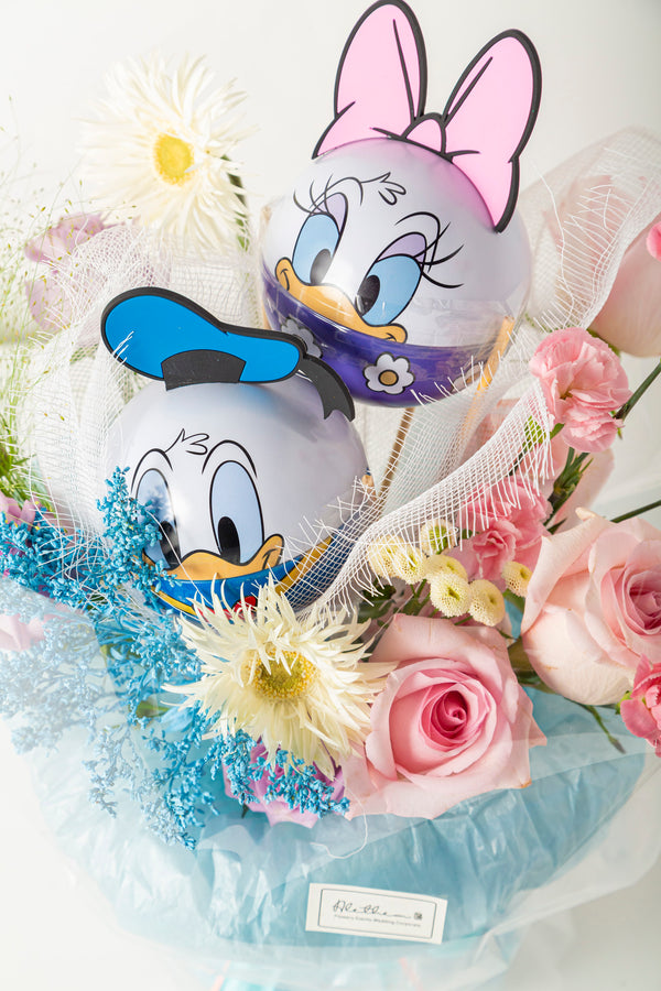Disney Daisy Donald Duck Mooncake Flower Bouquet